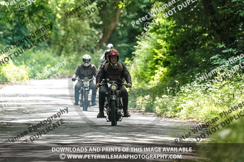 Vintage motorcycle club;eventdigitalimages;no limits trackdays;peter wileman photography;vintage motocycles;vmcc banbury run photographs